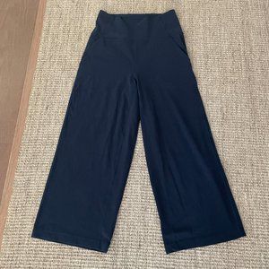 lululemon Align Super-High-Rise Wide-Leg Crop 23"